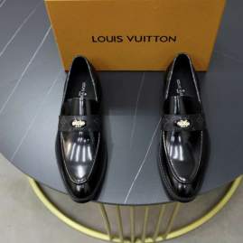 Picture of Louis Vuitton Shoes _SKULVsz38-45mnf065214399